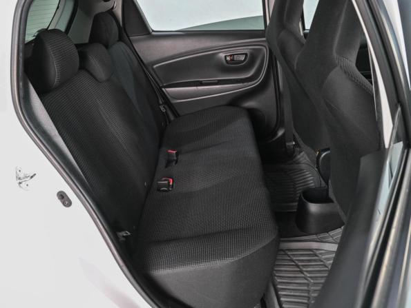 Toyota Vitz III (XP130) Рестайлинг 2 с пробегом 2018 года, цена 1 159 000 рублей, 86346 км, хэтчбек, Автокод Объявления