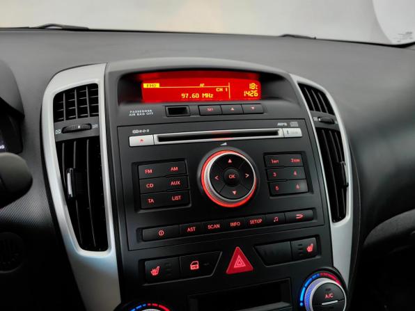 Kia Ceed I Рестайлинг с пробегом 2011 года, цена 674 000 рублей, 130267 км, хэтчбек, Автокод Объявления