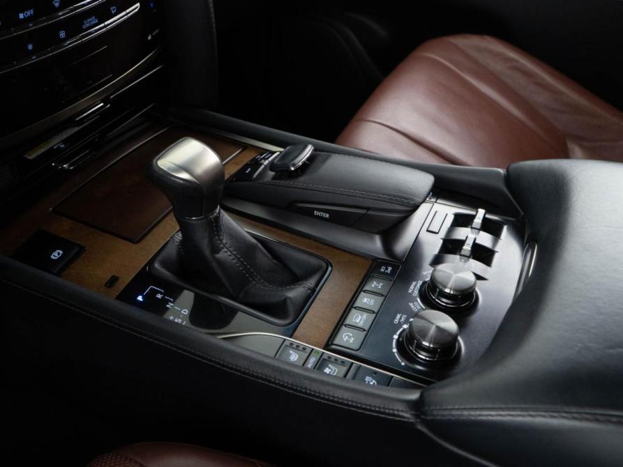 Lexus LX III Рестайлинг 2 Москва  - изображение 19