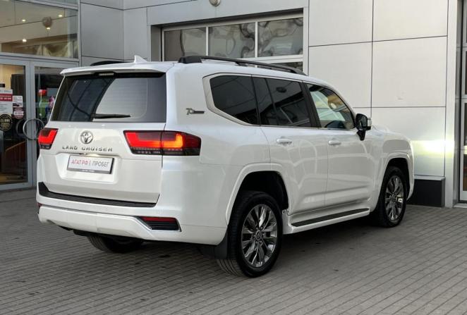 Toyota Land Cruiser 300 Series с пробегом 2021 года, цена 8 800 000 рублей, 121269 км, внедорожник, Автокод Объявления