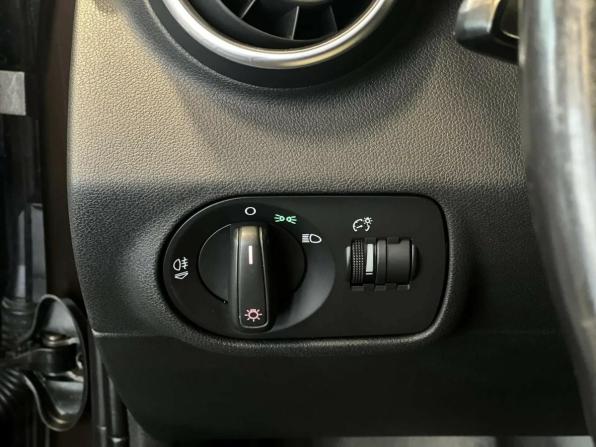 Audi A1 I (8X) с пробегом 2012 года, цена 995 000 рублей, 147832 км, хэтчбек, Автокод Объявления