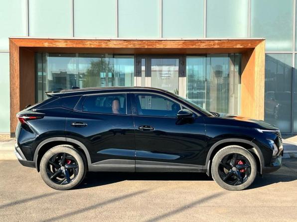 Omoda C5 I с пробегом 2023 года, цена 1 850 000 рублей, 37221 км, внедорожник, Автокод Объявления