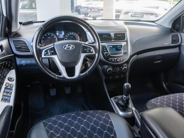 Hyundai Solaris I Рестайлинг с пробегом 2014 года, цена 845 000 рублей, 162608 км, седан, Автокод Объявления