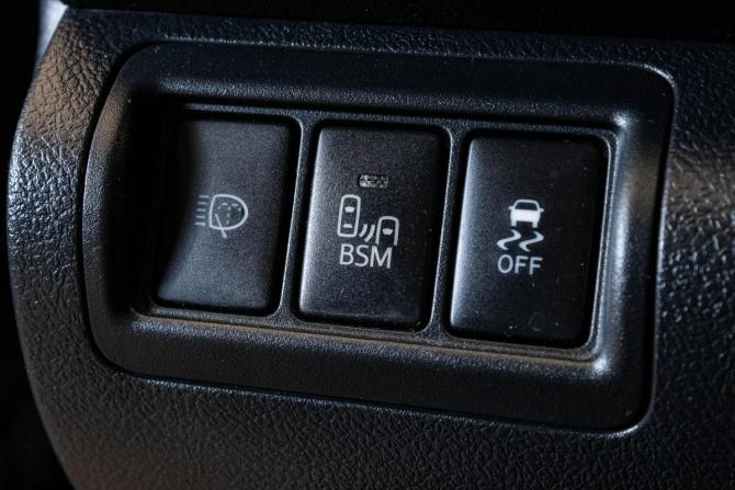 Toyota Camry VII (XV50) Рестайлинг с пробегом 2016 года, цена 2 399 000 рублей, 231449 км, седан, Автокод Объявления