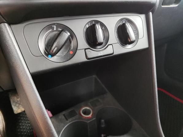 Volkswagen Polo V с пробегом 2012 года, цена 537 500 рублей, 191501 км, седан, Автокод Объявления