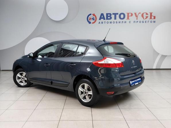 Renault Megane III Рестайлинг с пробегом 2013 года, цена 875 000 рублей, 119105 км, хэтчбек, Автокод Объявления