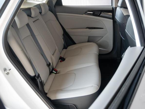 Kia Sportage V Рестайлинг с пробегом 2026 года, цена 3 820 000 рублей, 37 км, внедорожник, Автокод Объявления