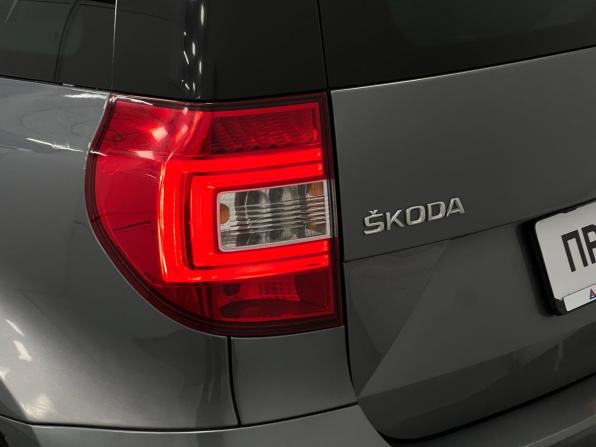 Skoda Yeti I Рестайлинг с пробегом 2015 года, цена 1 220 000 рублей, 191912 км, внедорожник, Автокод Объявления