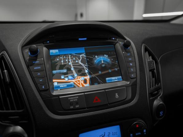 Hyundai ix35 I Рестайлинг с пробегом 2015 года, цена 1 170 000 рублей, 216423 км, внедорожник, Автокод Объявления