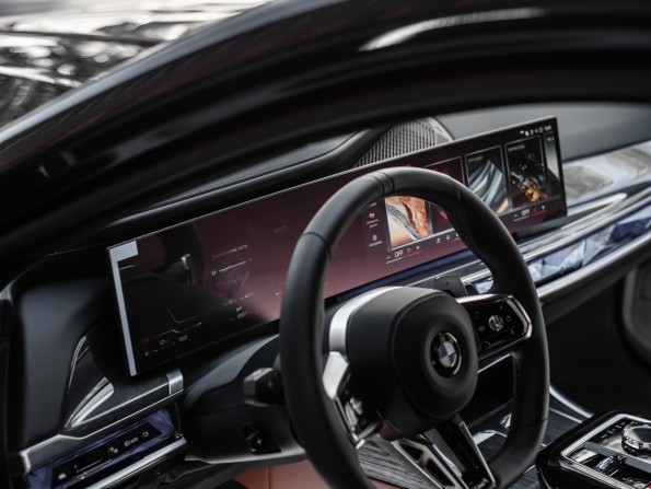 Новый BMW 7 серии VII (G70) 2024 года, цена 25 867 300 рублей, седан, Автокод Объявления