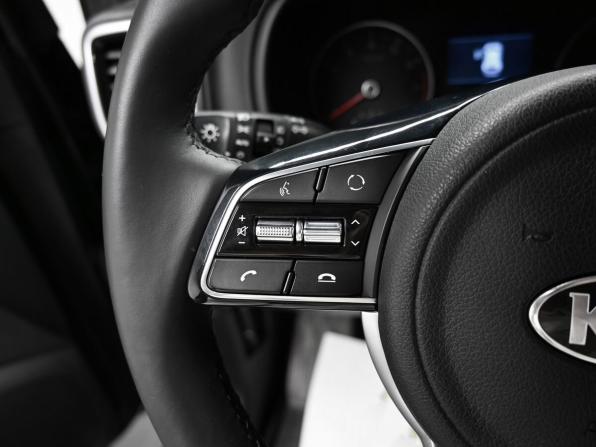 Kia Sportage IV Рестайлинг с пробегом 2021 года, цена 2 375 000 рублей, 86861 км, внедорожник, Автокод Объявления