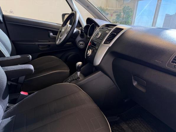 Kia Venga I с пробегом 2011 года, цена 699 000 рублей, 171000 км, минивэн, Автокод Объявления