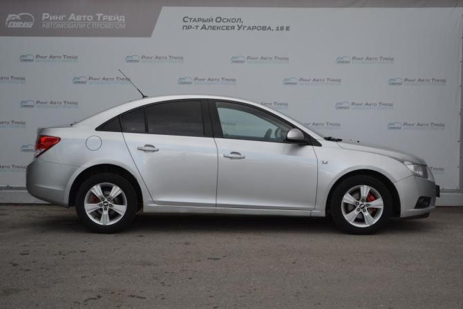 Chevrolet Cruze I с пробегом 2009 года, цена 500 000 рублей, 284589 км, седан, Автокод Объявления