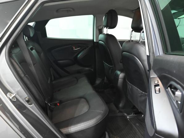 Hyundai ix35 I Рестайлинг с пробегом 2014 года, цена 1 420 000 рублей, 104627 км, внедорожник, Автокод Объявления