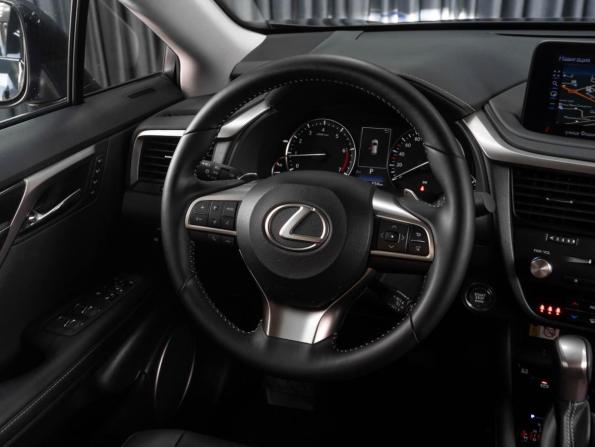 Lexus RX IV Рестайлинг с пробегом 2022 года, цена 7 629 000 рублей, 654 км, внедорожник, Автокод Объявления