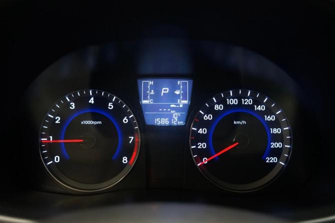 Hyundai Solaris I Рестайлинг с пробегом 2015 года, цена 1 245 000 рублей, 158000 км, седан, Автокод Объявления