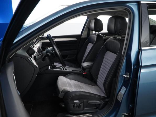 Volkswagen Passat B8 с пробегом 2017 года, цена 2 557 077 рублей, 72638 км, седан, Автокод Объявления