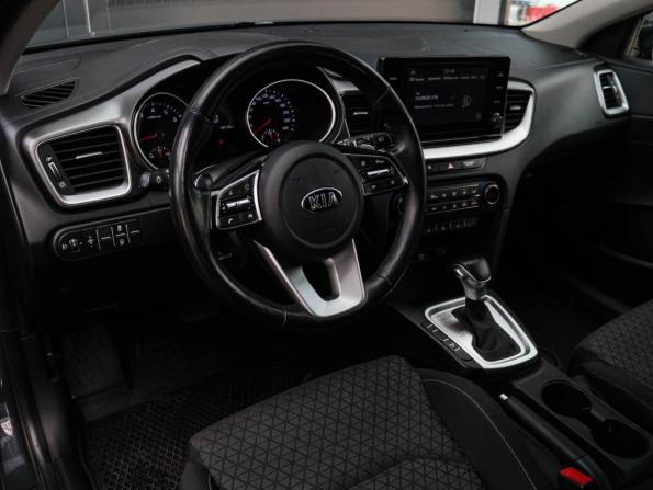 Kia Ceed III с пробегом 2020 года, цена 1 999 000 рублей, 69113 км, хэтчбек, Автокод Объявления