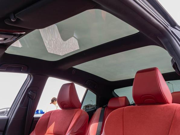 Toyota Camry IX (XV80) China Market с пробегом 2024 года, цена 3 949 000 рублей, 36675 км, седан, Автокод Объявления
