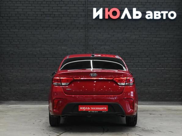 Kia Rio IV с пробегом 2018 года, цена 1 330 000 рублей, 186510 км, седан, Автокод Объявления