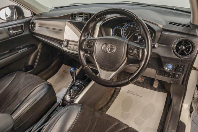 Toyota Corolla XI (E160 E170) Рестайлинг 2 с пробегом 2015 года, цена 1 279 000 рублей, 146000 км, универсал, Автокод Объявления