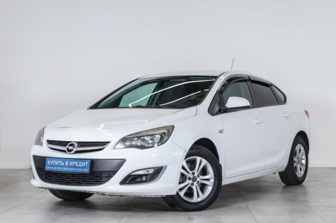 Opel Astra J Рестайлинг с пробегом 2013 года, цена 739 000 рублей, 206000 км, седан, Автокод Объявления
