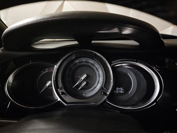 Citroen DS3 I с пробегом 2014 года, цена 755 000 рублей, 173747 км, хэтчбек, Автокод Объявления