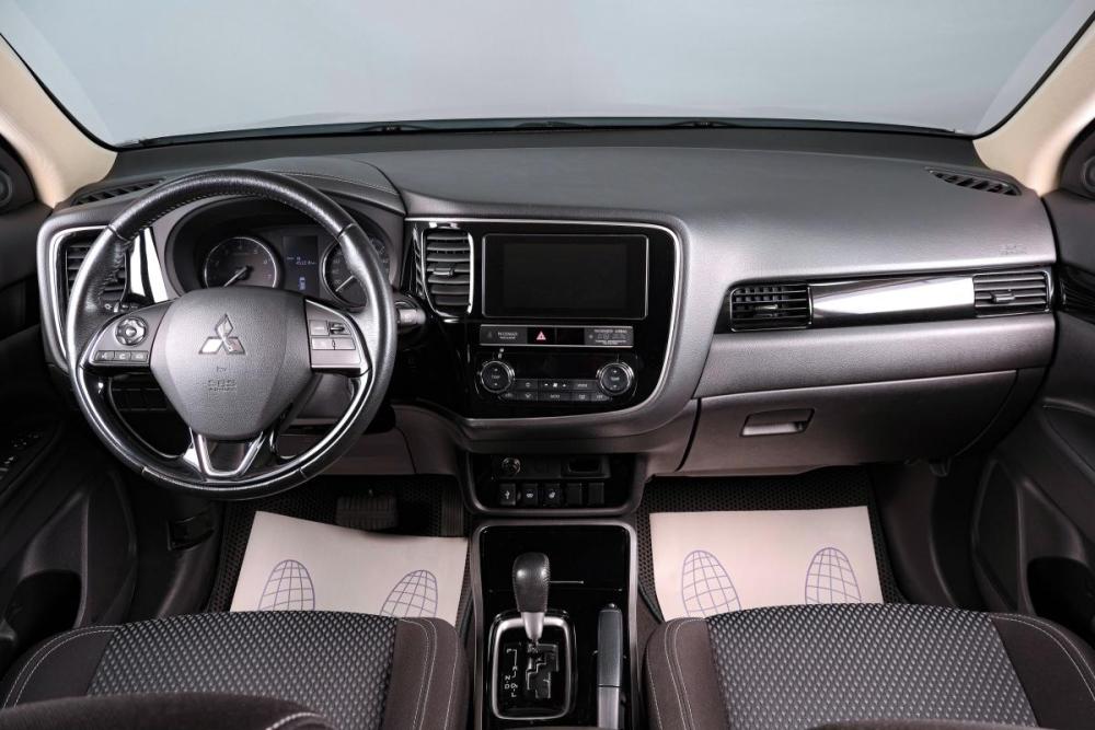 Mitsubishi Outlander III Рестайлинг 2 Тюмень  - изображение 13