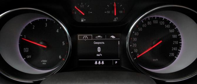 Opel Astra K Рестайлинг с пробегом 2020 года, цена 1 400 000 рублей, 109314 км, универсал, Автокод Объявления