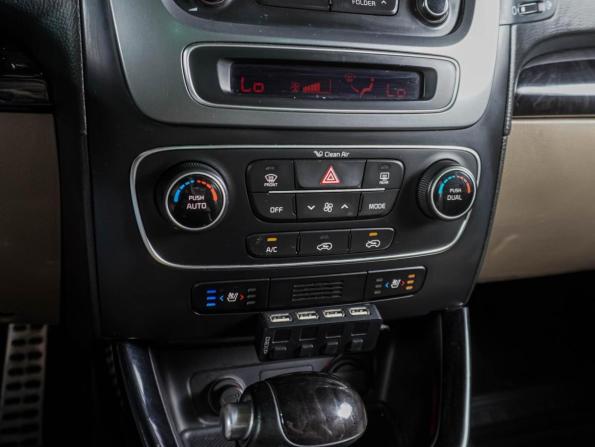 Kia Sorento II Рестайлинг с пробегом 2012 года, цена 1 699 000 рублей, 203068 км, внедорожник, Автокод Объявления