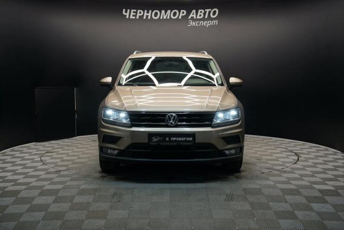Volkswagen Tiguan II с пробегом 2017 года, цена 2 300 000 рублей, 184000 км, внедорожник, Автокод Объявления