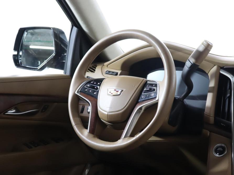 Cadillac Escalade IV Москва  - изображение 15