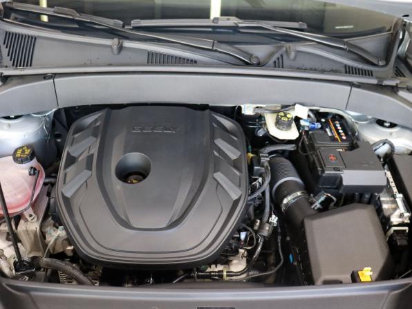 Geely Atlas II с пробегом 2024 года, цена 2 800 000 рублей, 45184 км, внедорожник, Автокод Объявления