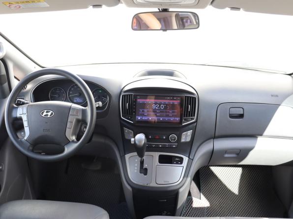 Hyundai Grand Starex I Рестайлинг с пробегом 2017 года, цена 2 349 000 рублей, 156000 км, минивэн, Автокод Объявления