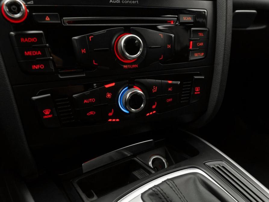 Audi A4 IV (B8) Рестайлинг Москва  - изображение 22