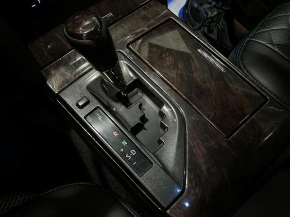 Toyota Camry VII (XV50) Рестайлинг с пробегом 2015 года, цена 1 690 000 рублей, 171674 км, седан, Автокод Объявления