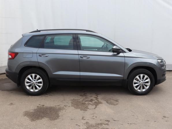 Skoda Karoq I с пробегом 2020 года, цена 2 550 000 рублей, 72224 км, внедорожник, Автокод Объявления