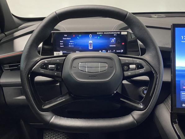 Geely Cityray с пробегом 2024 года, цена 2 020 000 рублей, 8161 км, внедорожник, Автокод Объявления