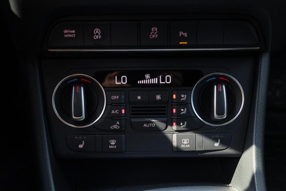 Audi Q3 I (8U) Рестайлинг Москва  - изображение 21