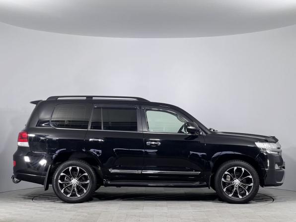 Toyota Land Cruiser 200 Series Рестайлинг 2 с пробегом 2016 года, цена 6 450 000 рублей, 145750 км, внедорожник, Автокод Объявления