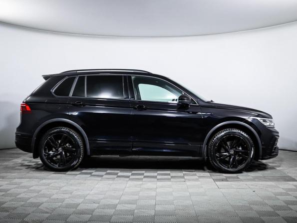 Volkswagen Tiguan II Рестайлинг с пробегом 2021 года, цена 3 150 000 рублей, 87560 км, внедорожник, Автокод Объявления