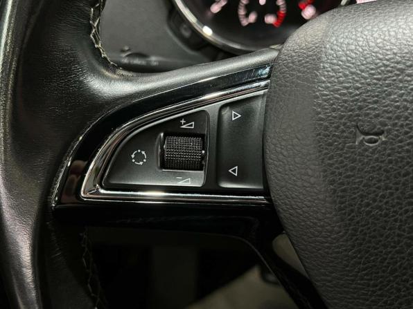 Skoda Yeti I Рестайлинг с пробегом 2017 года, цена 1 790 000 рублей, 74530 км, внедорожник, Автокод Объявления