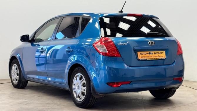 Kia Ceed I Рестайлинг с пробегом 2010 года, цена 590 000 рублей, 227242 км, хэтчбек, Автокод Объявления