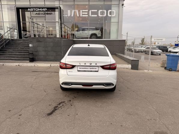 Lada (ВАЗ) Vesta I Рестайлинг (NG) с пробегом 2024 года, цена 1 350 000 рублей, 10459 км, седан, Автокод Объявления