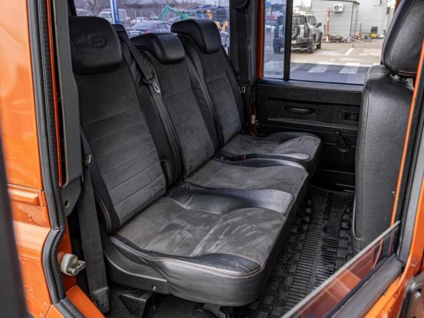 Land Rover Defender I Рестайлинг с пробегом 2009 года, цена 1 829 000 рублей, 277871 км, внедорожник, Автокод Объявления