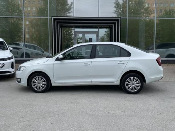 Skoda Rapid I Рестайлинг с пробегом 2019 года, цена 1 239 000 рублей, 132084 км, лифтбек, Автокод Объявления