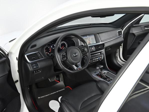 Kia Optima IV с пробегом 2017 года, цена 1 349 000 рублей, 123000 км, седан, Автокод Объявления