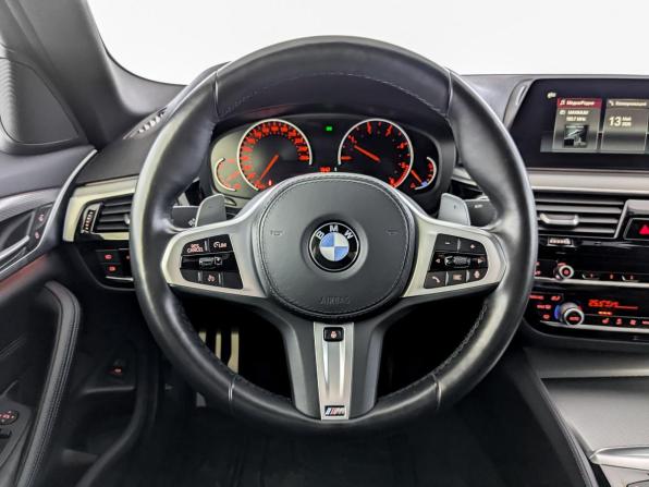 BMW 5 серии VII (G30/G31/G38) с пробегом 2020 года, цена 4 300 000 рублей, 72425 км, седан, Автокод Объявления