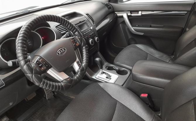 Kia Sorento II с пробегом 2010 года, цена 1 099 000 рублей, 280000 км, внедорожник, Автокод Объявления