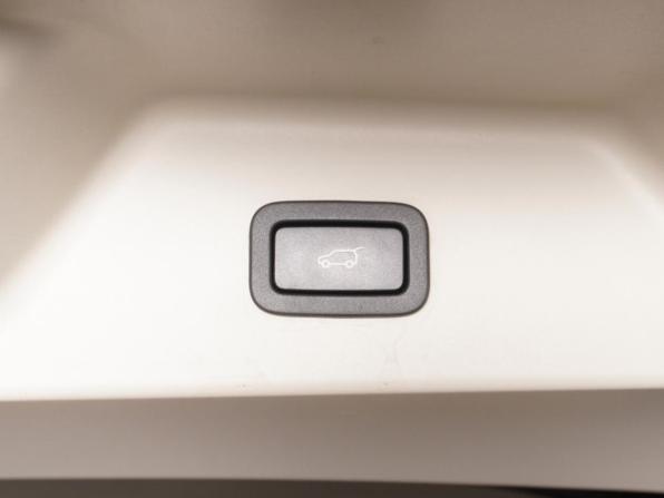 Land Rover Range Rover IV с пробегом 2015 года, цена 3 729 000 рублей, 209778 км, внедорожник, Автокод Объявления